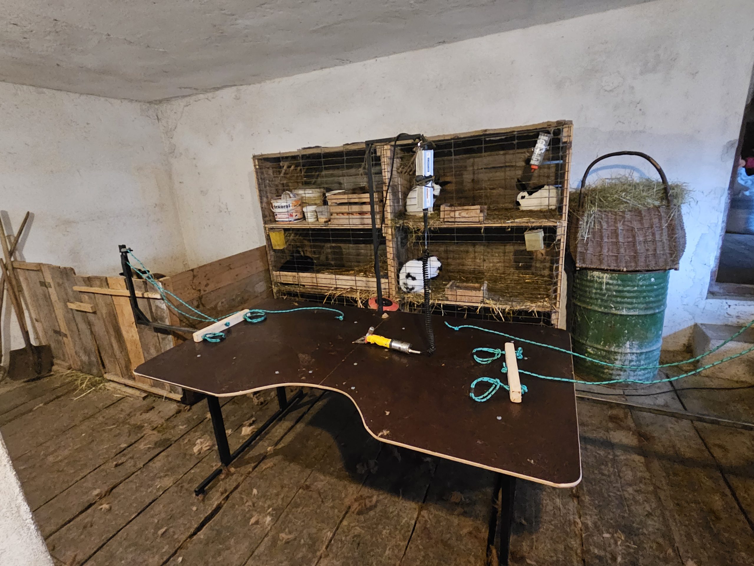 Stół do strzyżenia alpak